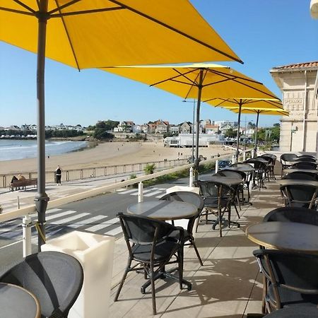 Hotel The Originals Miramar, Royan Pontaillac Bagian luar foto