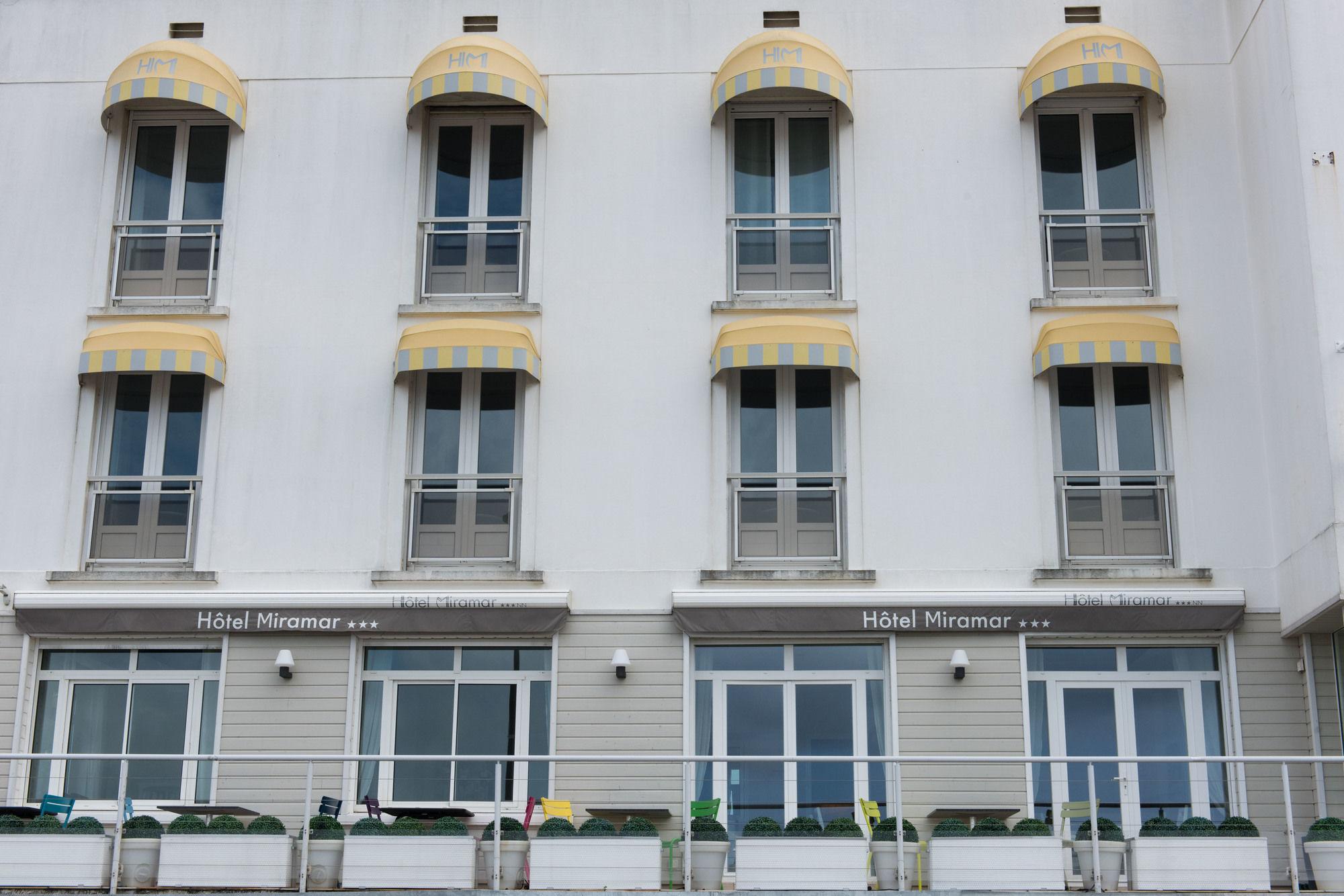 Hotel The Originals Miramar, Royan Pontaillac Bagian luar foto