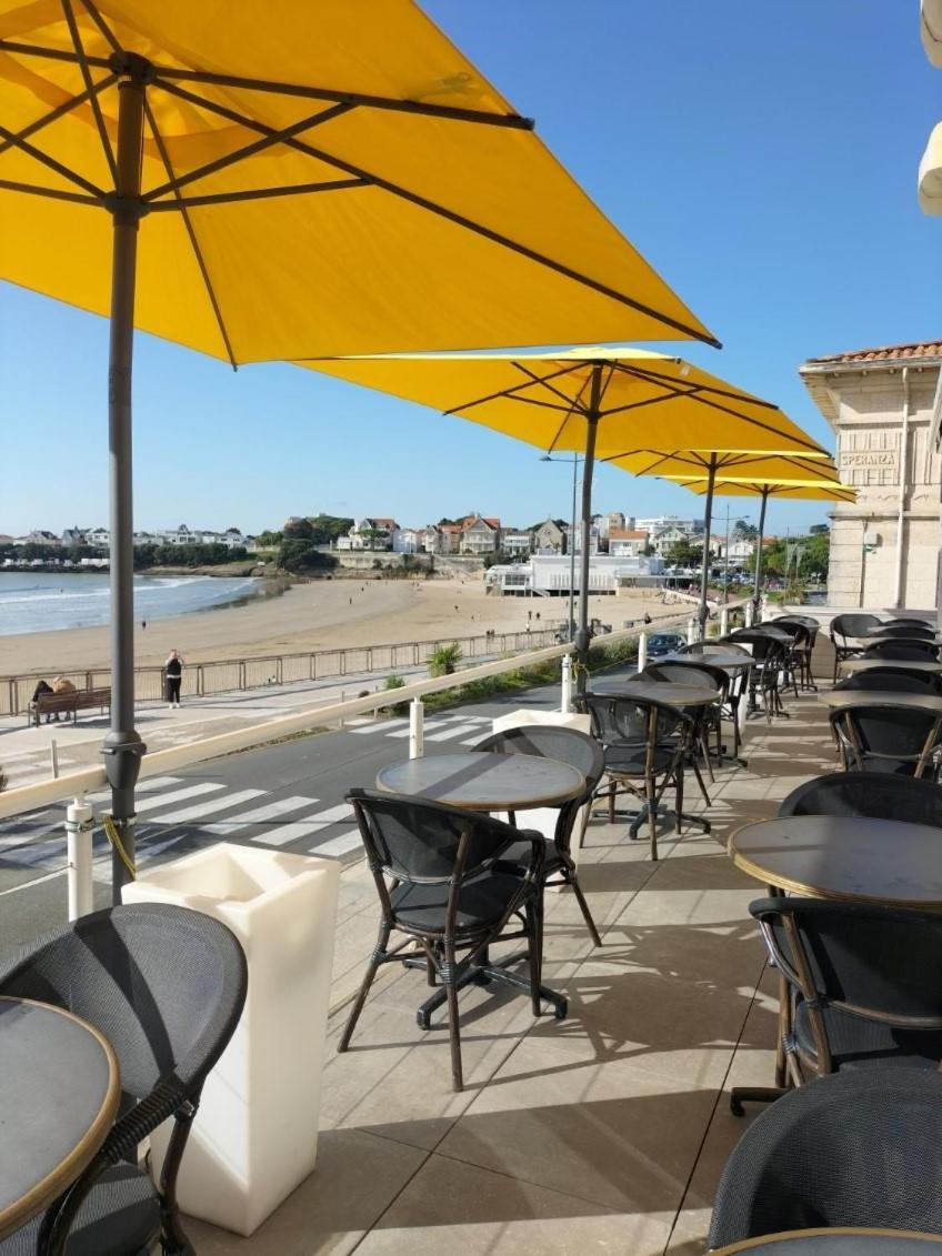 Hotel The Originals Miramar, Royan Pontaillac Bagian luar foto