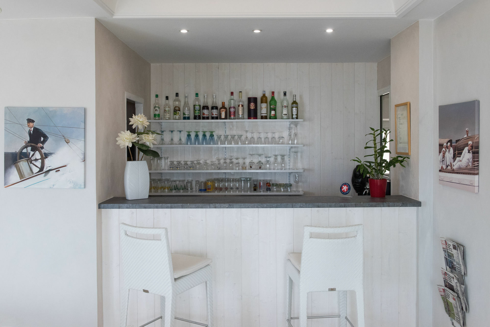 Hotel The Originals Miramar, Royan Pontaillac Bagian luar foto